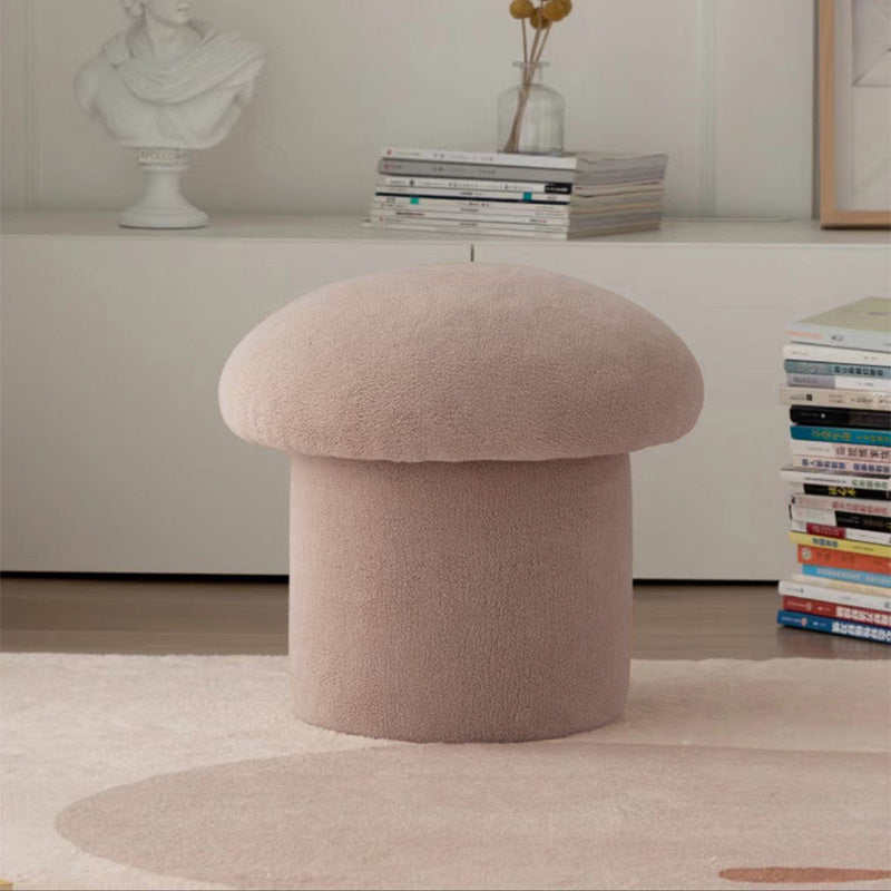 Moderner minimalistischer Zylinder-Hocker in Pilzform aus Sherpa-Fleece und Holz für den Schminktisch im Schlafzimmer 