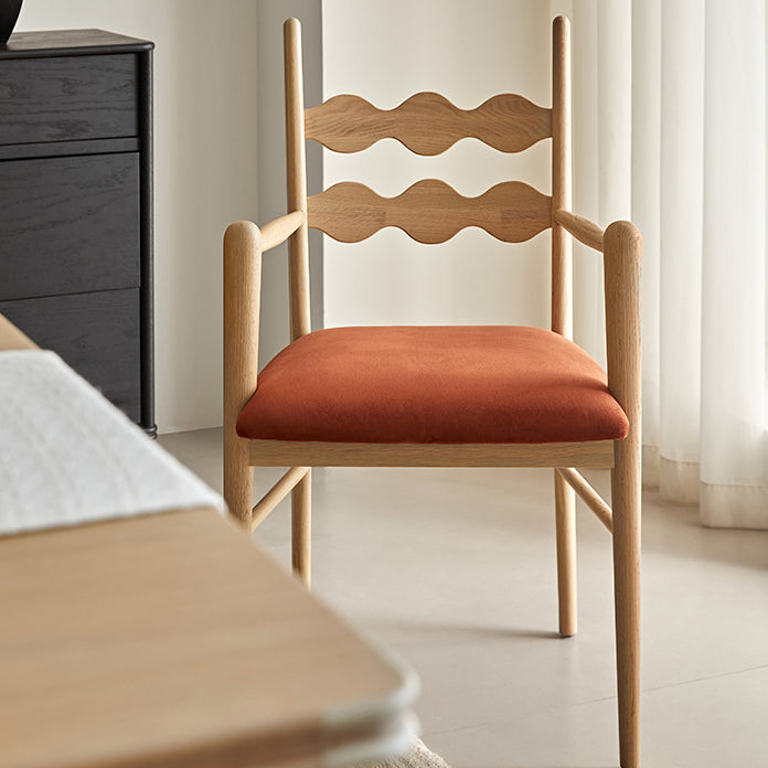 Chaise de salle à manger traditionnelle vintage carrée en bois de caoutchouc avec dossier et accoudoirs en velours pour salle à manger 