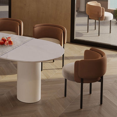 Silla de comedor contemporánea nórdica redonda tapizada en terciopelo con respaldo de acero al carbono para sala de estar 