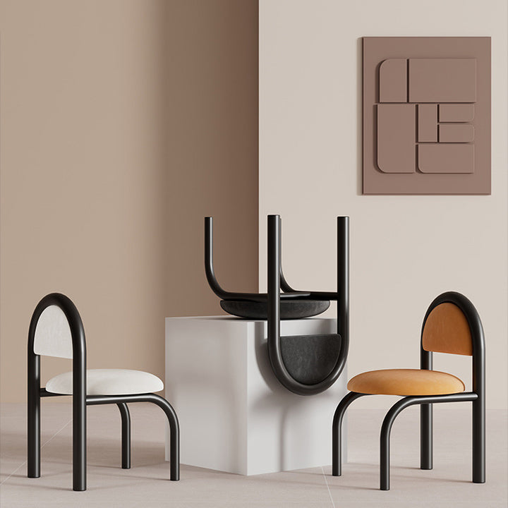 Chaise de salle à manger contemporaine nordique ronde en velours rembourré avec cadre en métal pour salle à manger 
