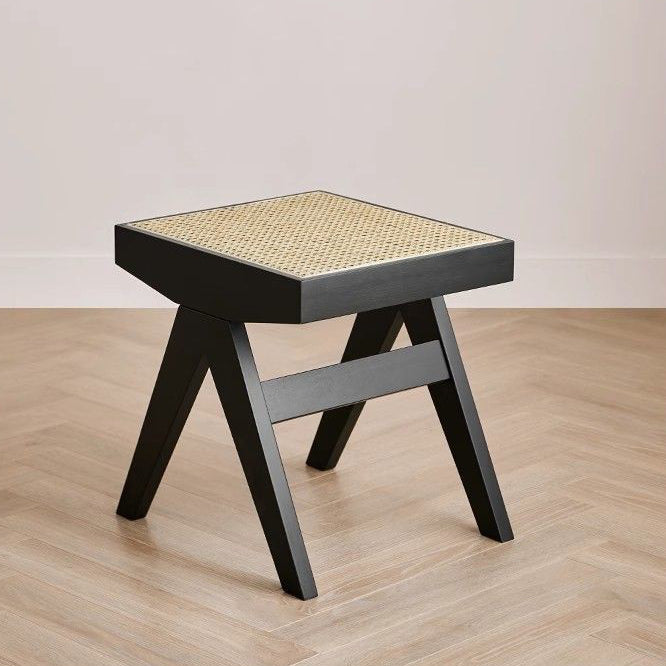 Moderner minimalistischer rechteckiger Rattan-Holzhocker für das Wohnzimmer 