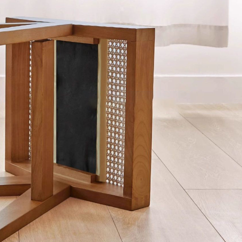 Moderner minimalistischer rechteckiger Rattan-Holzhocker für das Wohnzimmer 