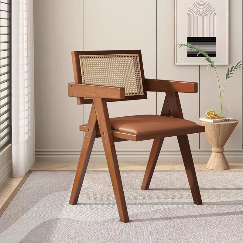 Traditioneller quadratischer Vintage-Esszimmerstuhl aus Teakholz, Sperrholz, Rattan und PU-Leder mit Rückenlehne und Armlehnen für das Esszimmer 