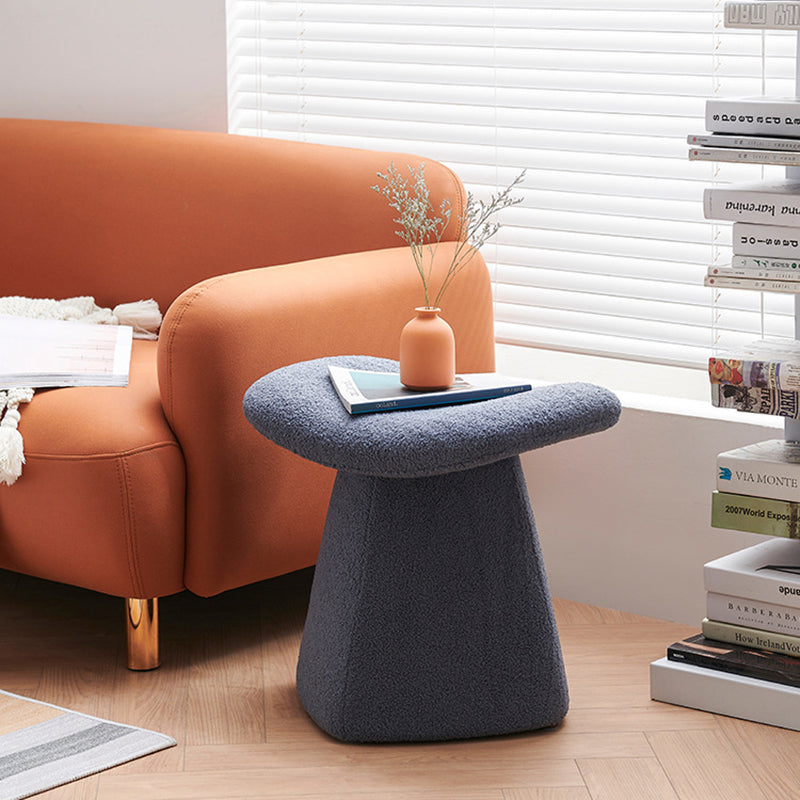 Tabouret bas pour enfants en bois massif à panneaux multicouches avec fausse peau de mouton, style scandinave contemporain, carré, pour salon 