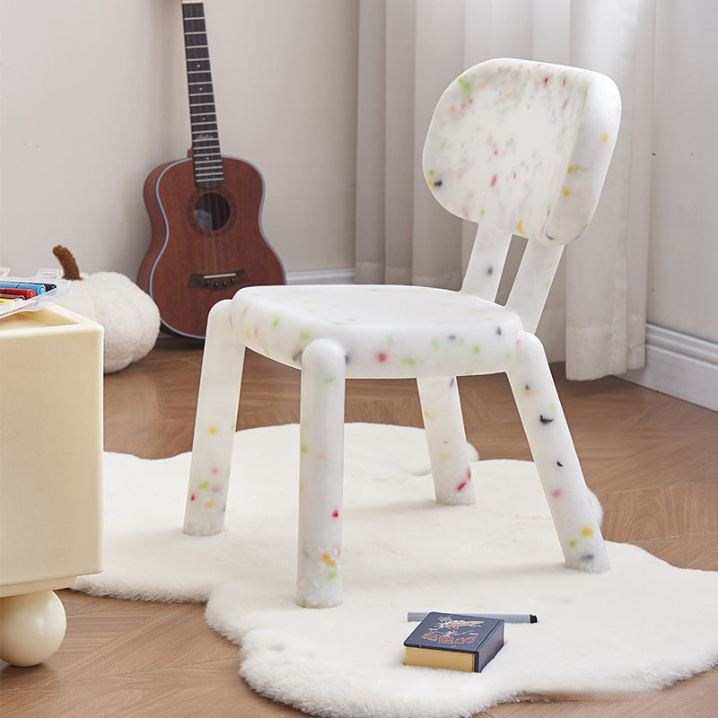 Taburete bajo para niños con respaldo cuadrado PE minimalista moderno para sala de estar 