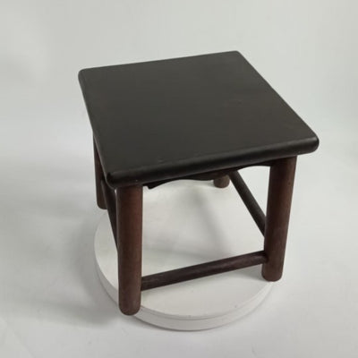 Tabouret bas portable rectangulaire en bois massif traditionnel japonais pour le salon 