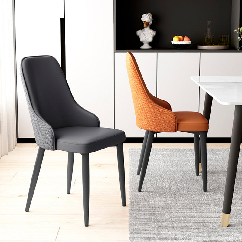 Chaise de salle à manger moderne minimaliste en cuir synthétique, éponge et fer, avec dossier, pour salle à manger 