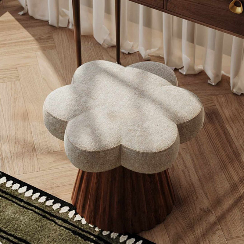 Modern Minimalist Petal-Shaped Solid Wood Chenille Upholstery Sponge Cushion Vanity Stool For Bedroom