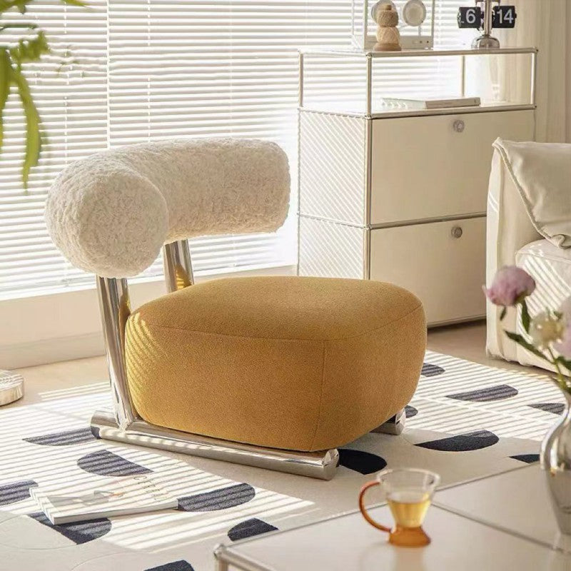 Moderner minimalistischer rechteckiger Akzentstuhl aus Sherpa-Stoff, Karbonstahl und Schaumstoff mit Rückenlehne für das Wohnzimmer 