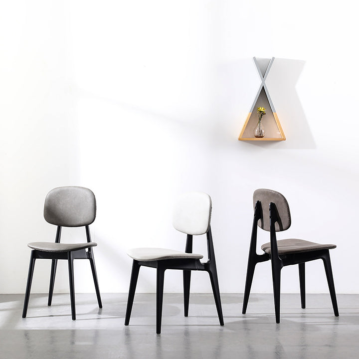 Moderner minimalistischer Esszimmerstuhl mit gebogenem Sitzkissen aus Polypropylen, Kunstfaserbezug, Schaumstoff und Rückenlehne für das Esszimmer 