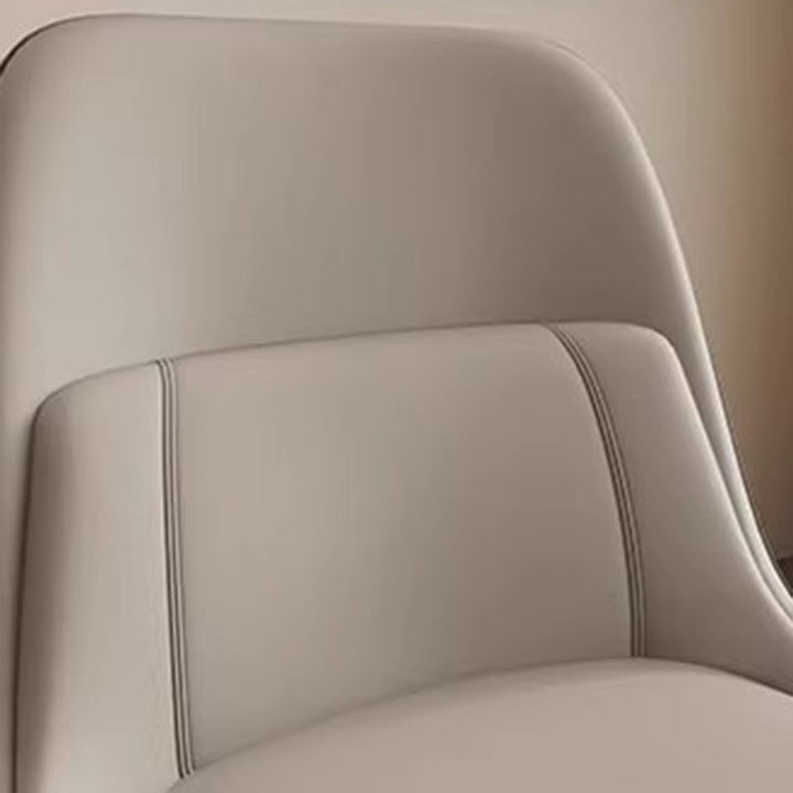 Moderner luxuriöser rechteckiger Esszimmerstuhl aus PVC, Karbonstahl und Kunstleder mit Rückenlehne fürs Esszimmer 