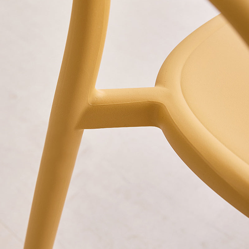 Modern Minimalist PP Plastic Round Curved Dining Chair Backrest Armrests For Dining Room