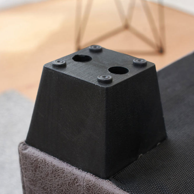 Moderner minimalistischer niedriger Hocker aus Kunstfaser-Leinen, Schwamm, Massivholz und Kunststoff, rechteckig, mit Rückenlehne, ohne Armlehnen, für das Wohnzimmer 