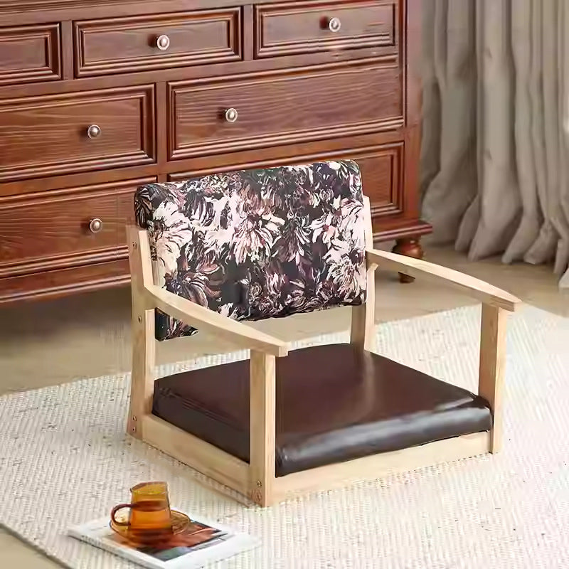 Traditioneller niedriger Hocker aus Kiefernholz mit rechteckiger Sitzfläche aus Vintage-Ölwachsleder, Rückenlehnen und Armlehnen für das Wohnzimmer 