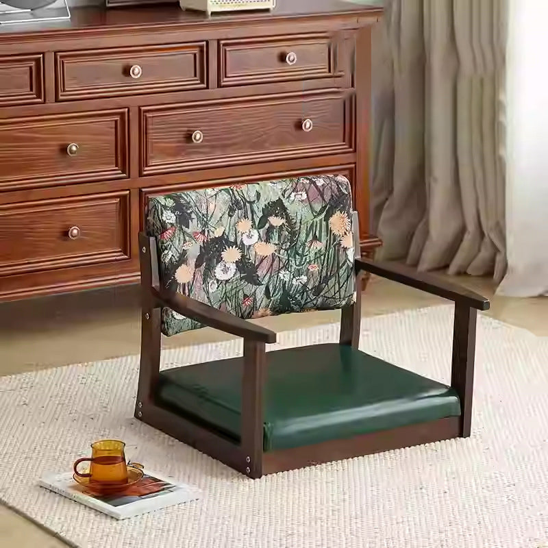 Traditioneller niedriger Hocker aus Kiefernholz mit rechteckiger Sitzfläche aus Vintage-Ölwachsleder, Rückenlehnen und Armlehnen für das Wohnzimmer 