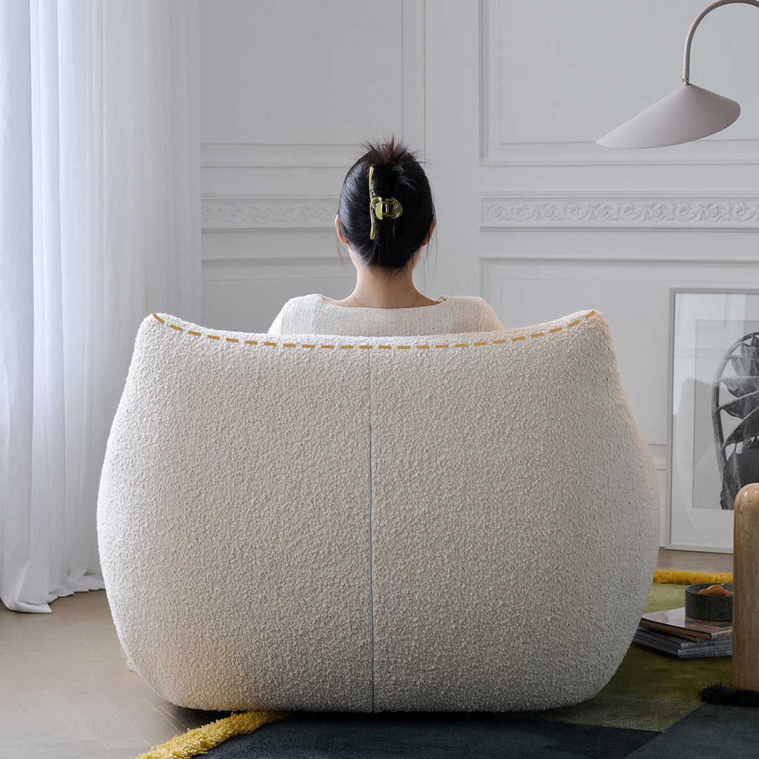 Sofá moderno minimalista inspirado en Totoro, de tejido sherpa y madera de pino, con respaldo y reposabrazos, para sala de estar 