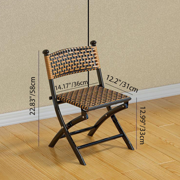 Simplicité contemporaine Chaise empilable pliable en PE tressé avec structure en fer incurvée, dossier, sans accoudoirs, pour salon 