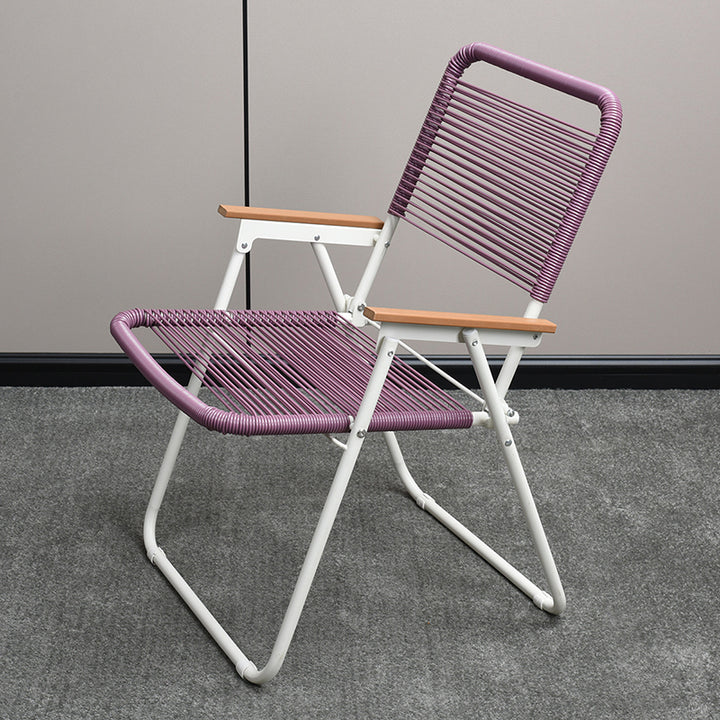 Moderner minimalistischer quadratischer rechteckiger PE Rattan Buchenholz Eisenrohr Weben Klappbarer Campingstuhl Rückenlehne Armlehne für den Außenbereich 