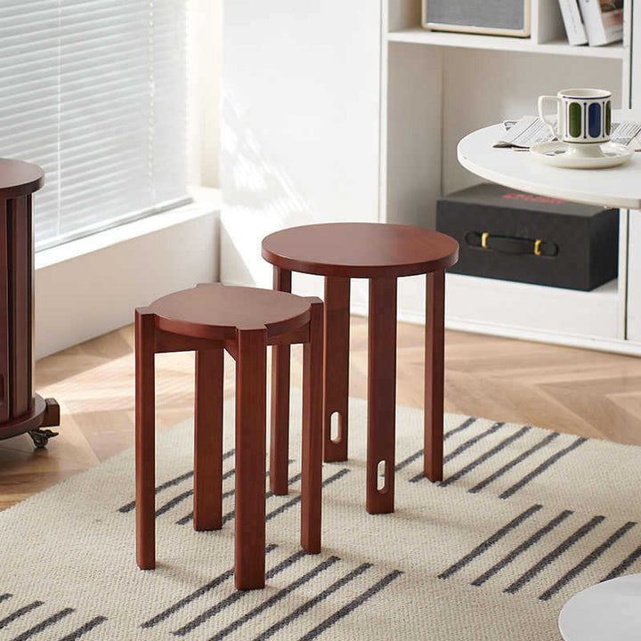Conjunto de taburetes bajos apilables y movibles de madera de caucho redonda tradicional china para sala de estar 