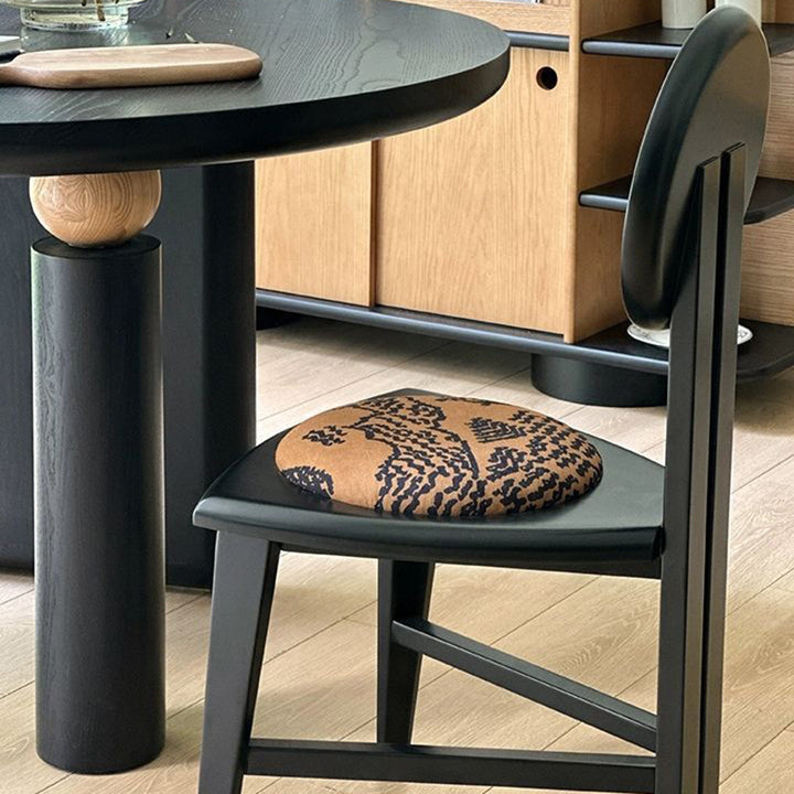 Silla de comedor contemporánea retro trapezoidal de terciopelo y madera de roble con respaldo sin brazos para comedor y cocina 