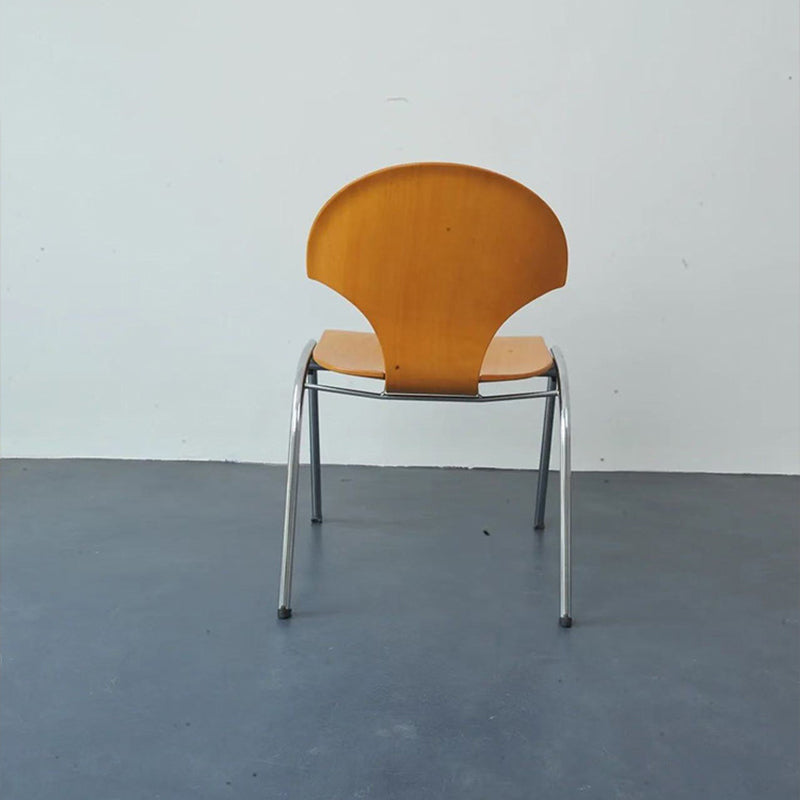 Chaise de salle à manger empilable contemporaine rétro carrée en bois de hêtre et fer, dossier en forme de ginkgo, sans accoudoirs, pour salle à manger et cuisine 
