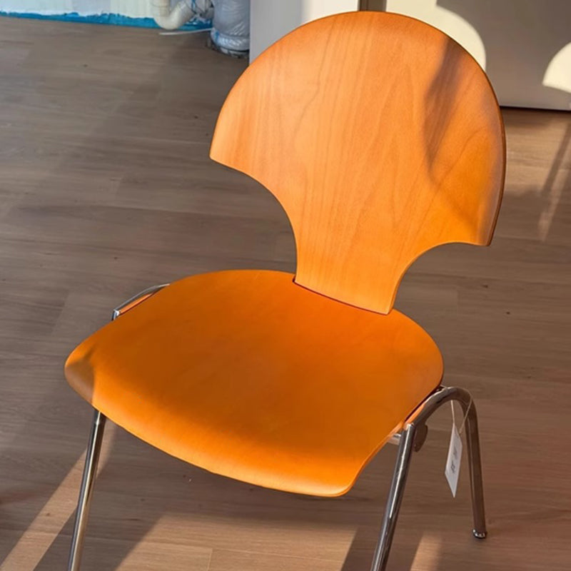 Chaise de salle à manger empilable contemporaine rétro carrée en bois de hêtre et fer, dossier en forme de ginkgo, sans accoudoirs, pour salle à manger et cuisine 