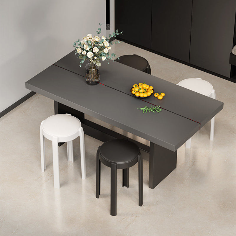Moderner minimalistischer runder PU-Leder-PP-stapelbarer Esszimmerstuhl mit Rückenlehne und Armlehne für Esszimmer &amp; Küche 