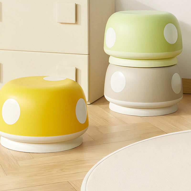 Taburete bajo apilable contemporáneo para niños creativos de plástico PP con forma de hongo redondo para entradas, sala de estar, dormitorio 