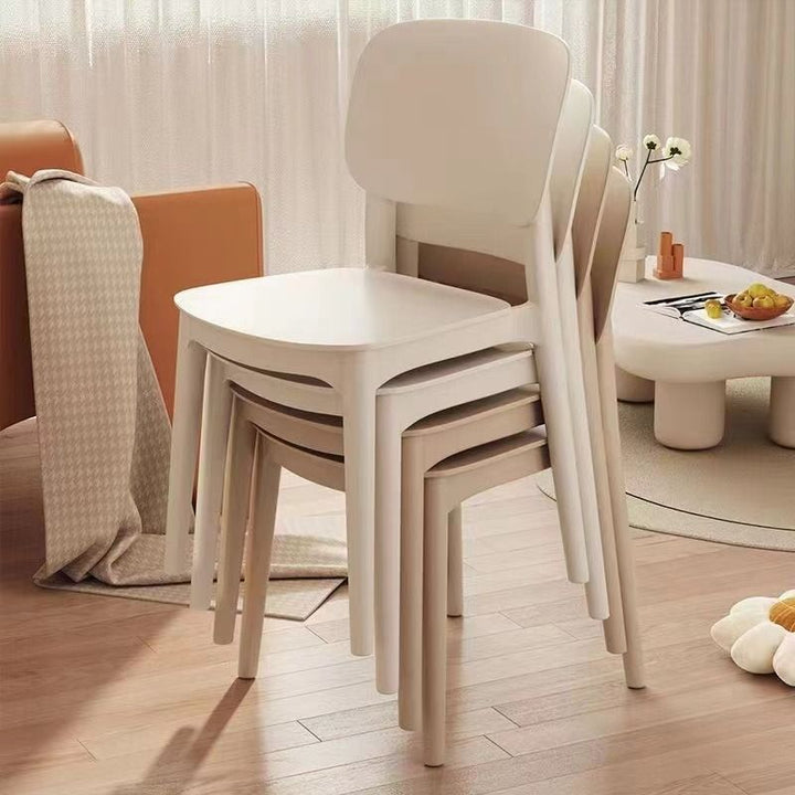 Silla de comedor contemporánea escandinava PP cuadrada con respaldo apilable para comedor 