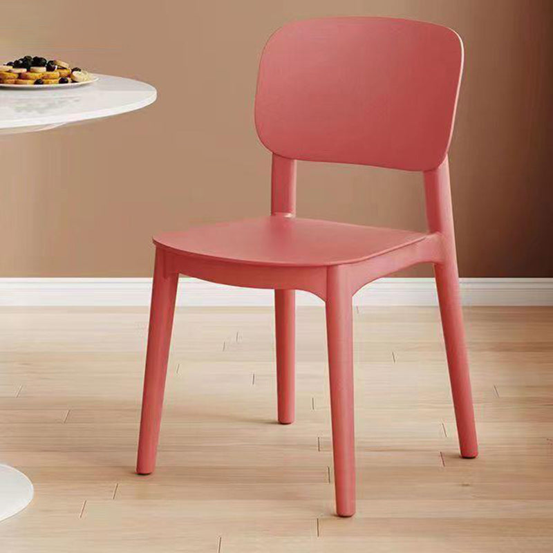Silla de comedor contemporánea escandinava PP cuadrada con respaldo apilable para comedor 