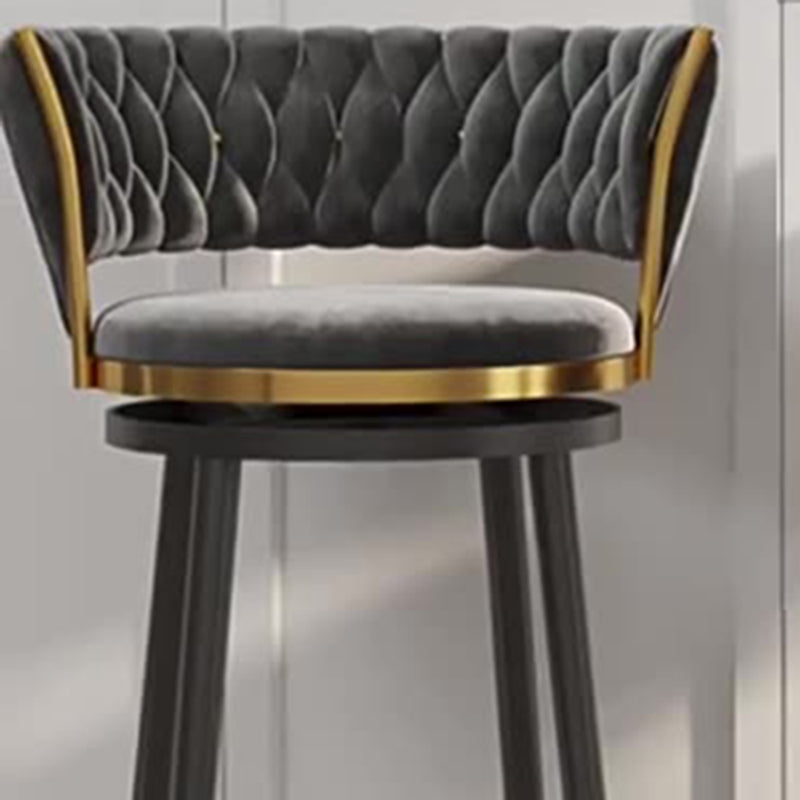 Tabouret de bar rond en velours scandinave contemporain avec dossier, repose-pieds et pivot pour la cuisine 