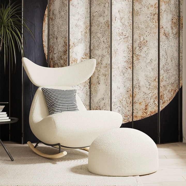 Moderner nordischer Schaukelstuhl aus Sherpa-Stoff, Holz und Schaumstoff im Wal-Design mit Fußstütze und Rückenlehne für das Wohnzimmer 