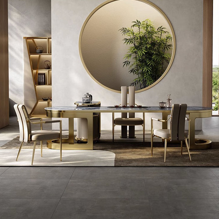 Chaise de salle à manger moderne en faux cuir de luxe avec bande carrée en métal et éponge, dossier à queue d&