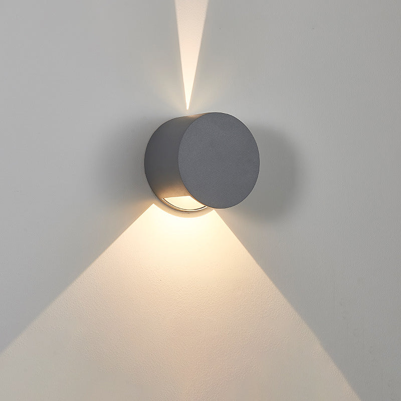 Moderne minimalistische Aluminium runde dreieckige Balken LED-Wandleuchte für den Flur 