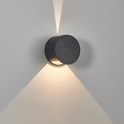 Moderne minimalistische Aluminium runde dreieckige Balken LED-Wandleuchte für den Flur 
