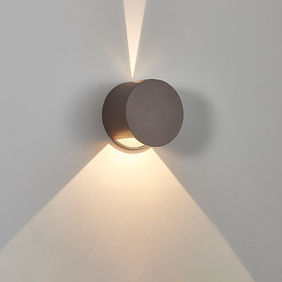Moderne minimalistische Aluminium runde dreieckige Balken LED-Wandleuchte für den Flur 