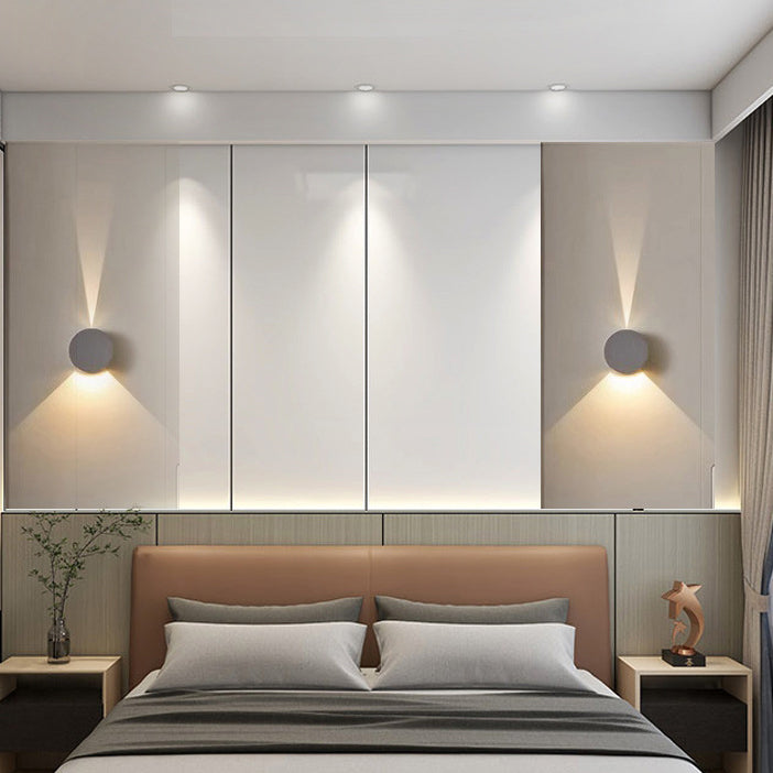 Moderne minimalistische Aluminium runde dreieckige Balken LED-Wandleuchte für den Flur 