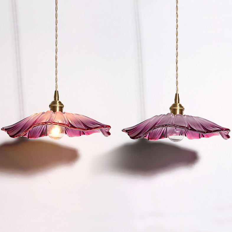 Traditional Vintage Brass &amp; Glass Petal-Shaped Shade 1-Light Pendant Light For Bedroom &amp; Living Room