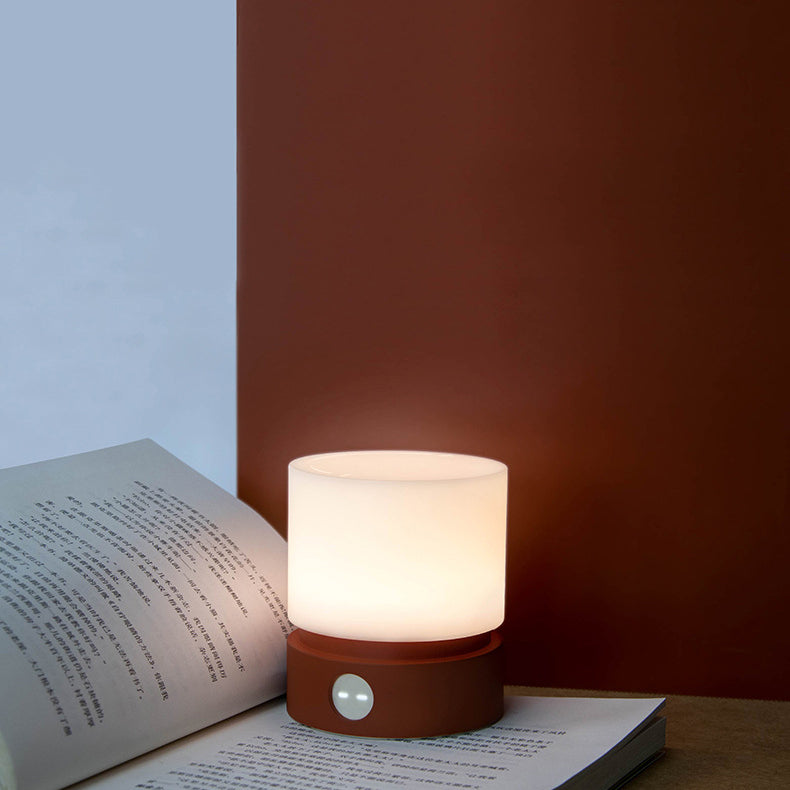 Lámpara de mesa LED cilíndrica de sílice ABS HIPS recargable temporizador nórdico contemporáneo luz nocturna para mesita de noche 