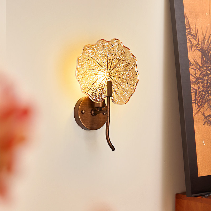 Traditional Vintage Round Glass Iron 1-Light Lotus-Shaped Wall Sconce Lamp For Bedroom