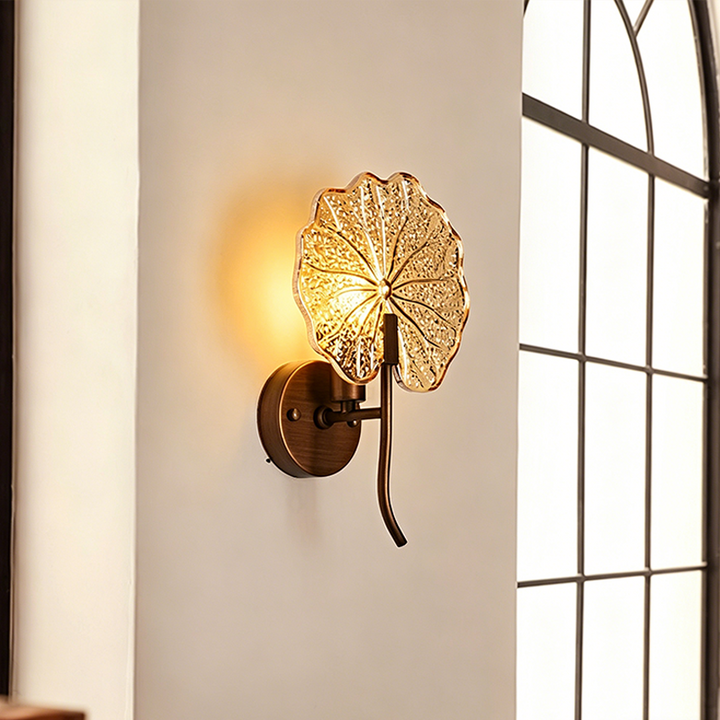 Traditional Vintage Round Glass Iron 1-Light Lotus-Shaped Wall Sconce Lamp For Bedroom