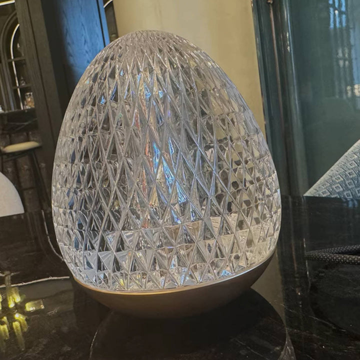 Modern Luxury Round Acrylic Aluminum Alloy LED Table Lamp For Bedroom