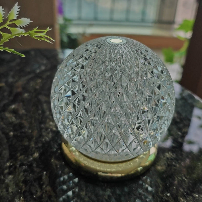 Modern Luxury Round Acrylic Aluminum Alloy Spherical LED Table Lamp For Bedroom