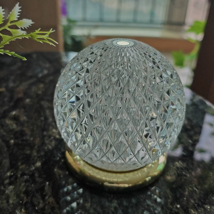 Modern Luxury Round Acrylic Aluminum Alloy Spherical LED Table Lamp For Bedroom