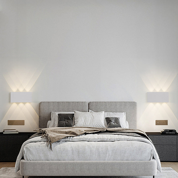 Moderne minimalistische rechteckige Aluminium-Eisen-LED-Wandleuchte für das Schlafzimmer 