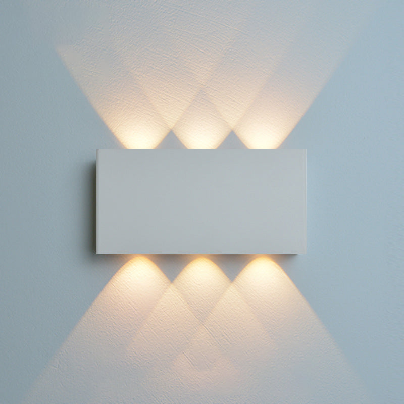 Moderne minimalistische rechteckige Aluminium-Eisen-LED-Wandleuchte für das Schlafzimmer 