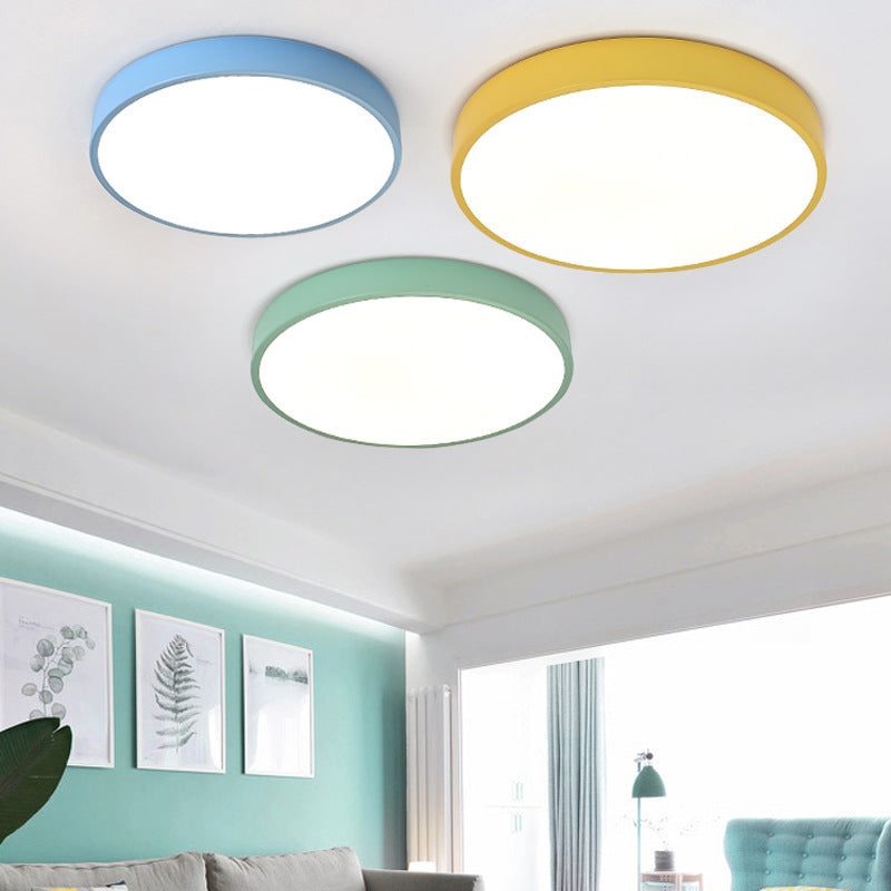 Luz de techo LED montada al ras de acrílico redondo de hierro de simplicidad moderna para sala de estar 