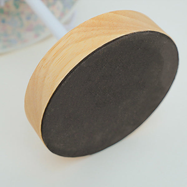 Moderne minimalistische trapezförmige Tischlampe aus massivem Holz mit Stoff und LED für das Schlafzimmer 