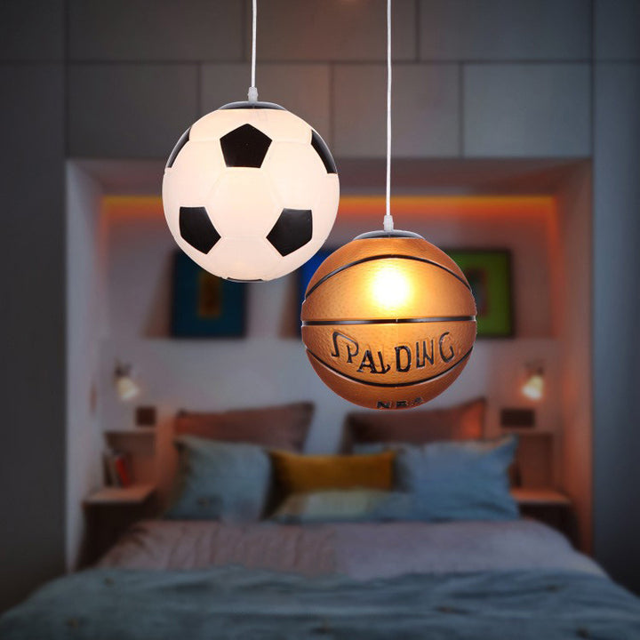 Lámpara colgante de 1 luz de fútbol baloncesto minimalista moderno de hierro y vidrio para dormitorio 