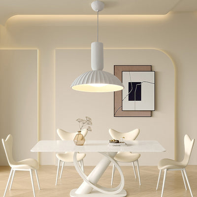 Lámpara colgante LED de resina y yeso en forma de media luna moderna minimalista para comedor 
